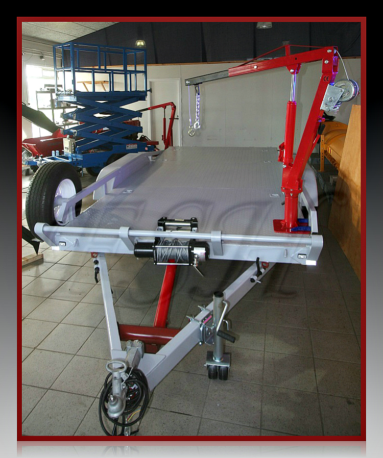 FSH-X3-X. Bíla- og vélavagn